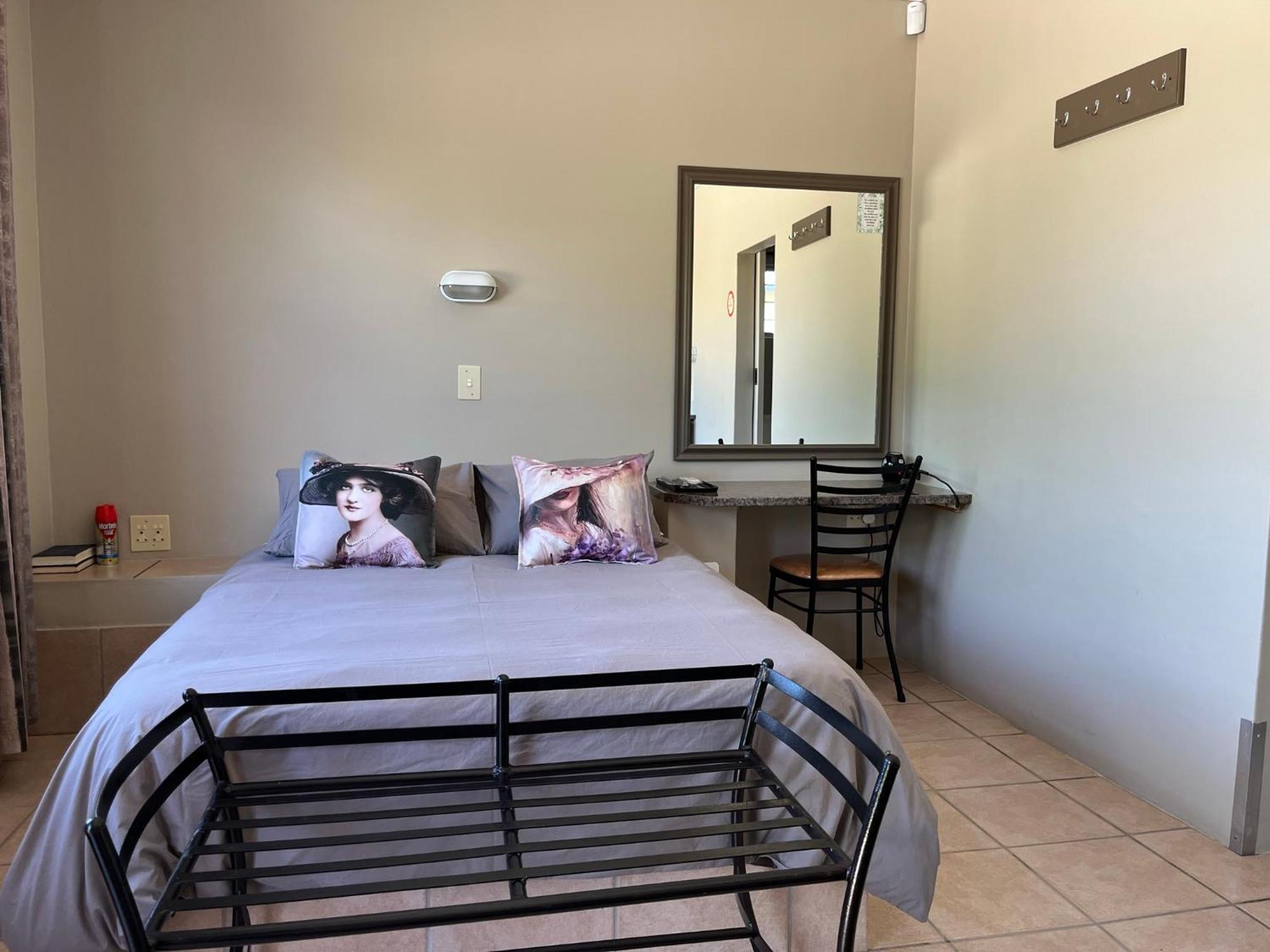 Sunset Chalets Colesberg Exterior photo