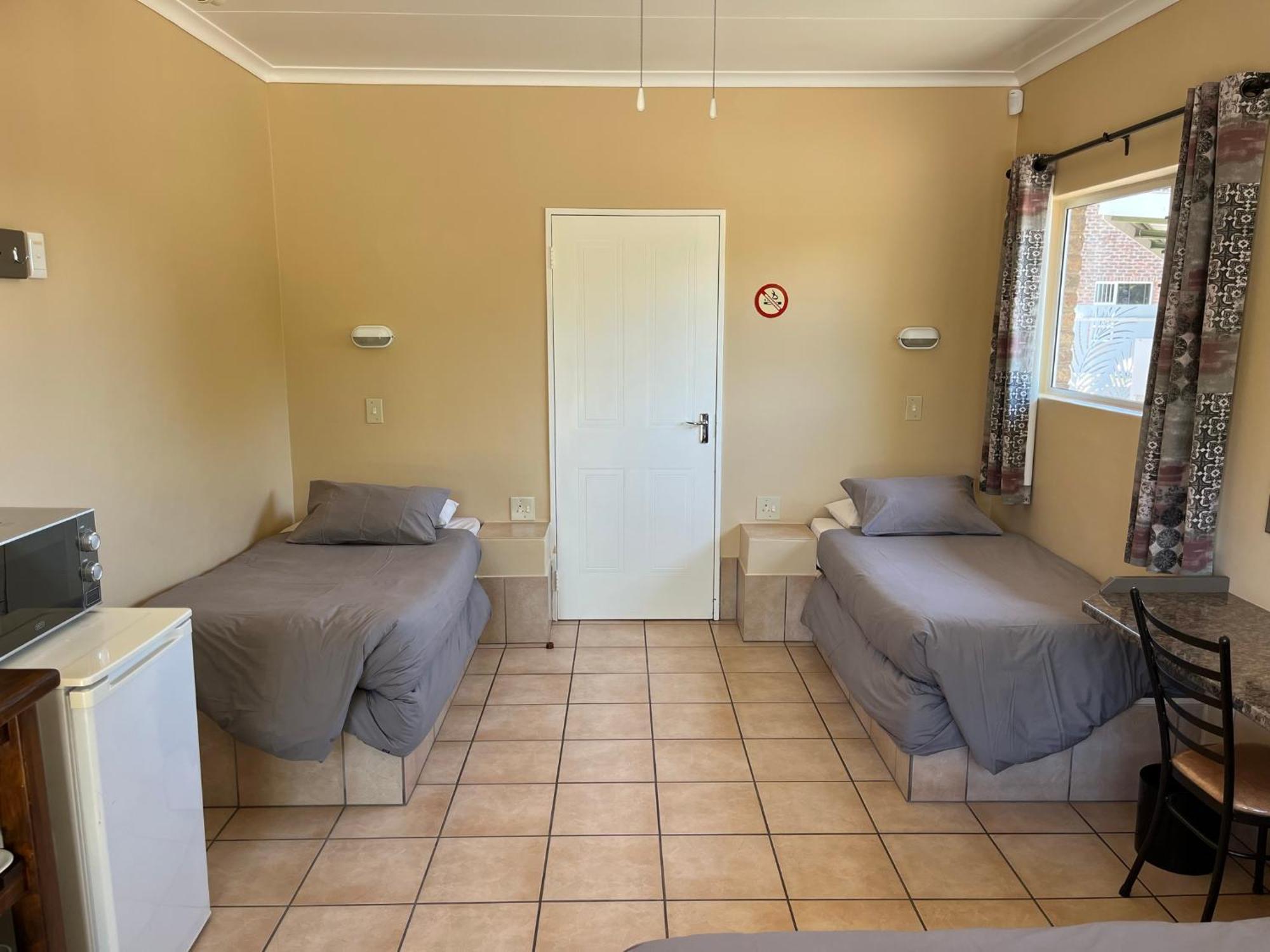 Sunset Chalets Colesberg Exterior photo
