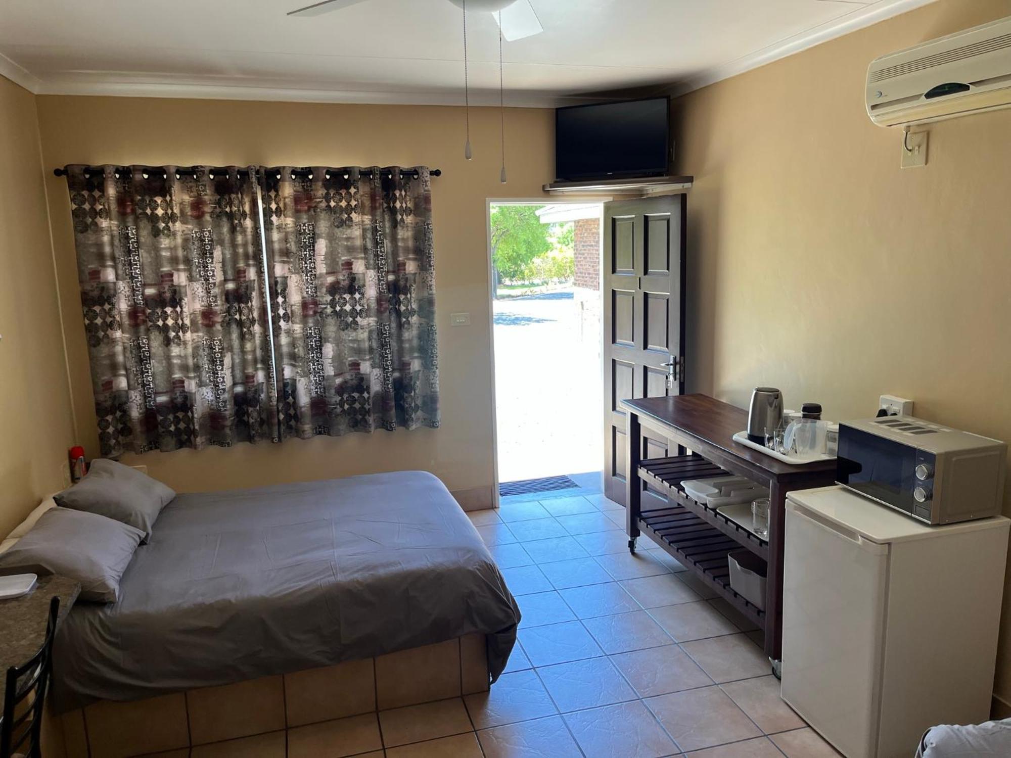 Sunset Chalets Colesberg Exterior photo