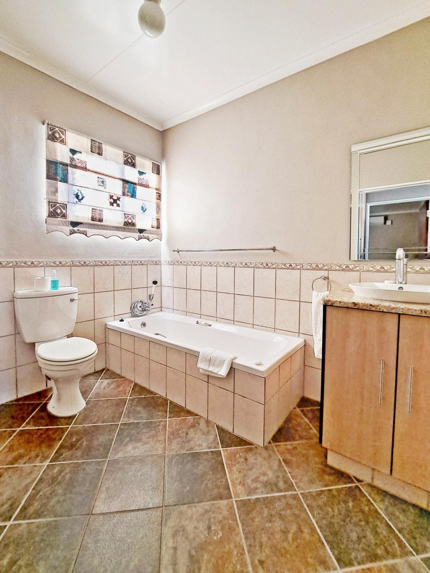 Sunset Chalets Colesberg Exterior photo