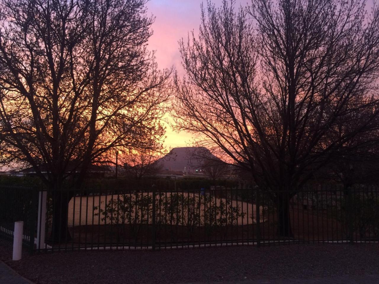 Sunset Chalets Colesberg Exterior photo